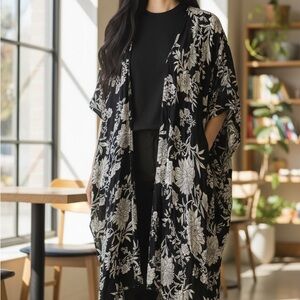 Amuse Society Black Floral Kimono